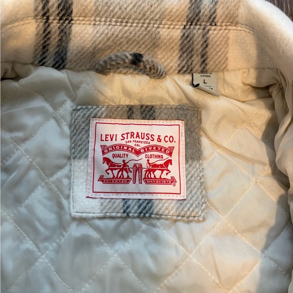 Levi’s Men’s Large Plaid Quilted Shacket Jacket - Picture 2 of 8